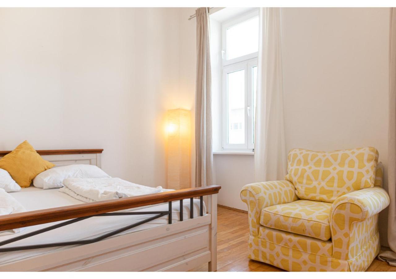 Cheerful 2Br Apartment - Suitable For Longstays Wiedeń Zewnętrze zdjęcie